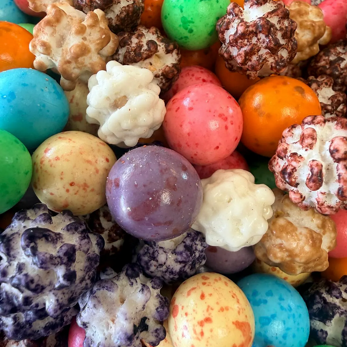 Meyveli Özel Çikolatalı Karışık Draje
